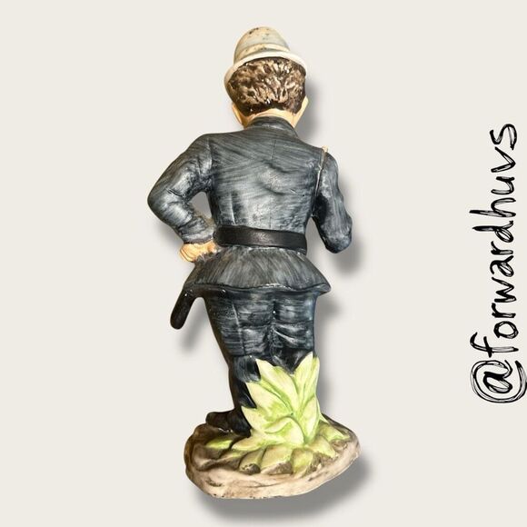 Geo Z. Lefton Hand-Painted Ceramic Policeman Figurine - Picture 2 of 9